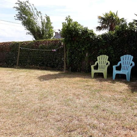 Maison avec jardin et plage de sable fin accessible à pied à 300m Saint-Coulomb Extérieur photo